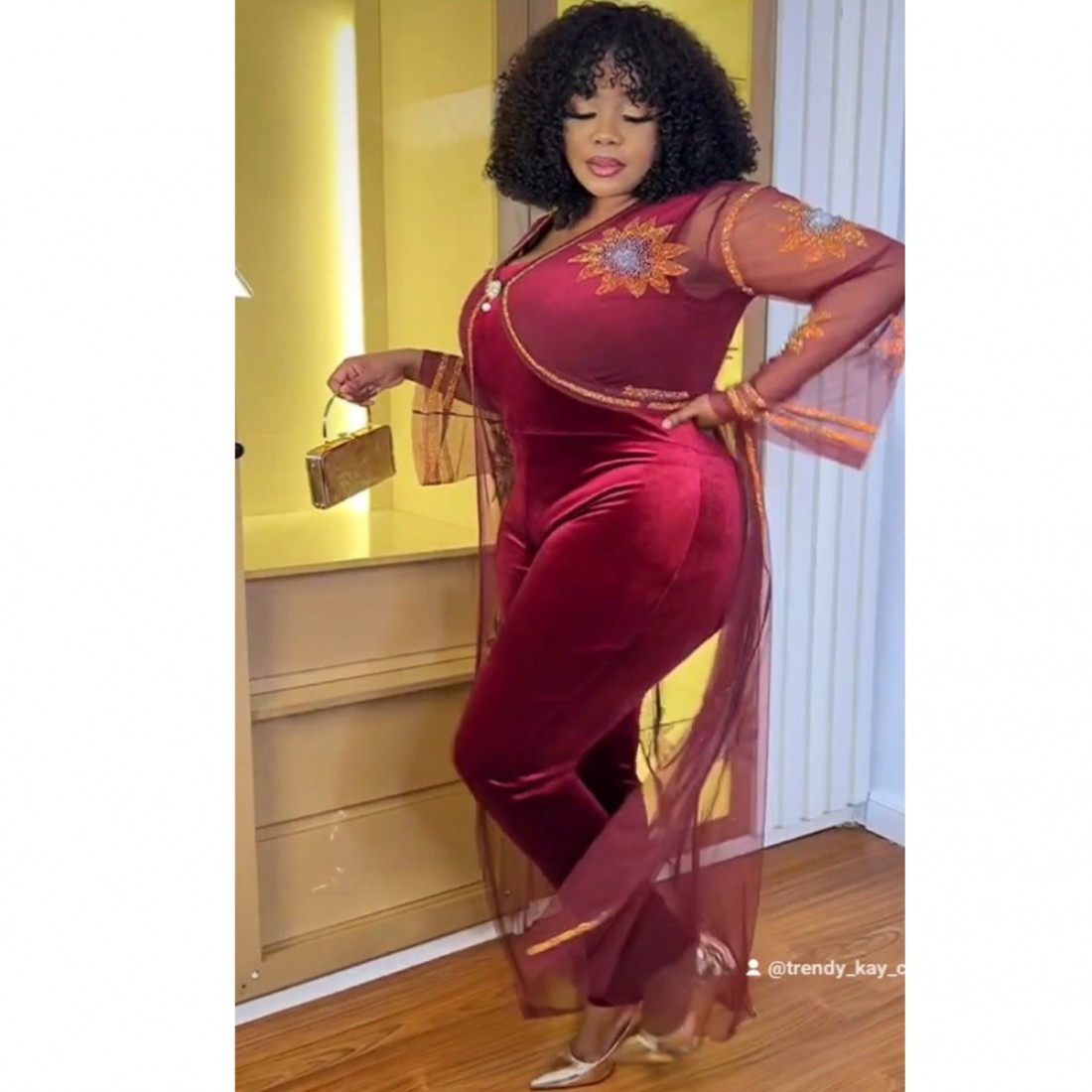 https://www.trendykaycollections.com/images/products/fdd29e35a4093b780839ae61af407db4.jpg